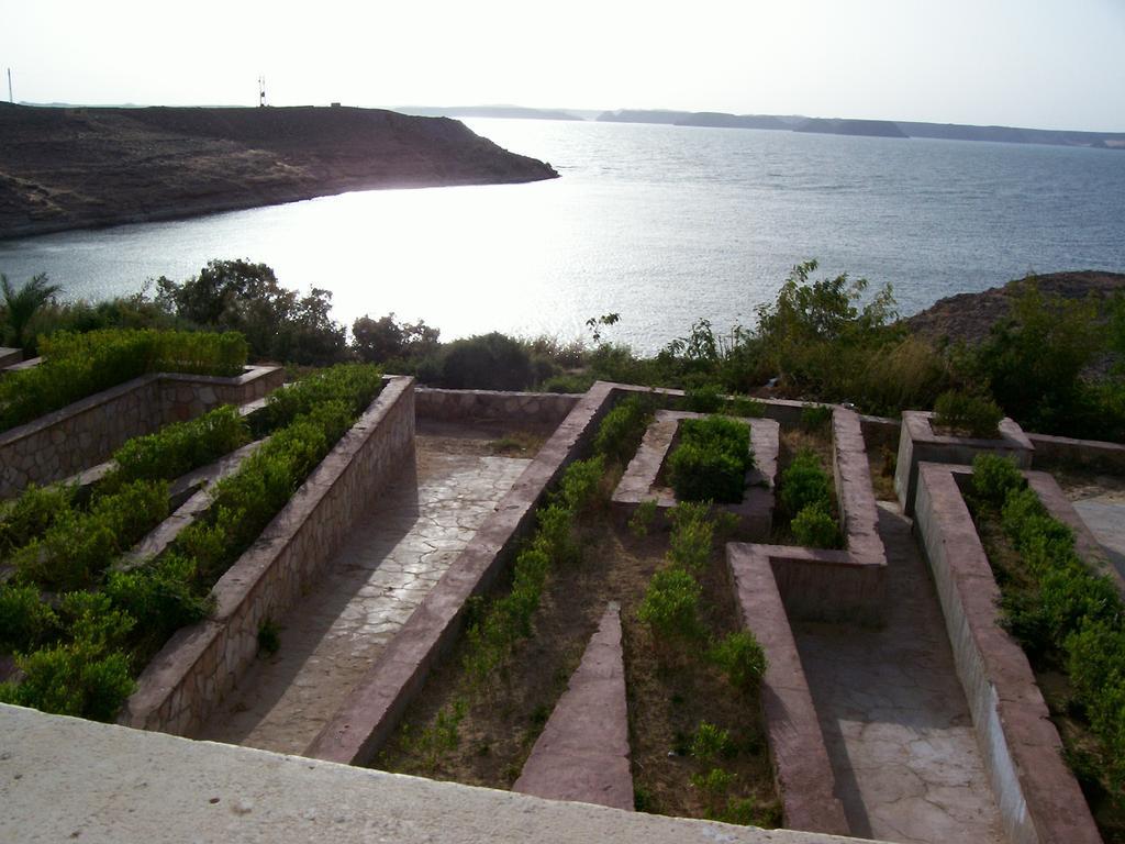 Nefertari Hotel Abu Simble Abu Simbel Exterior photo